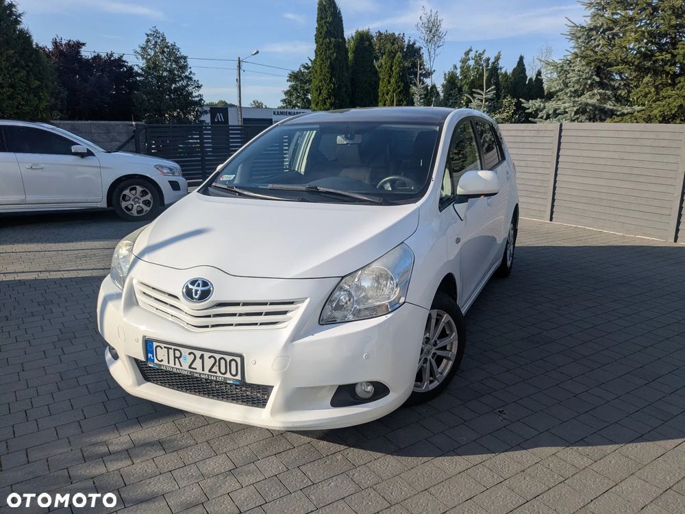 Toyota Verso 2.0 D-4D - 5