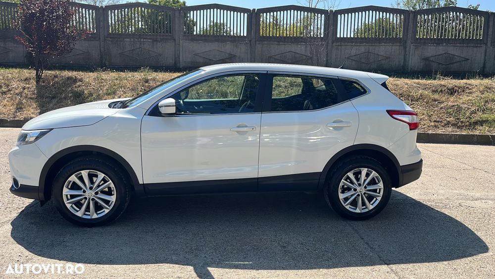 Nissan Qashqai 1.6 DCI Start/Stop 4X4-i Acenta - 5