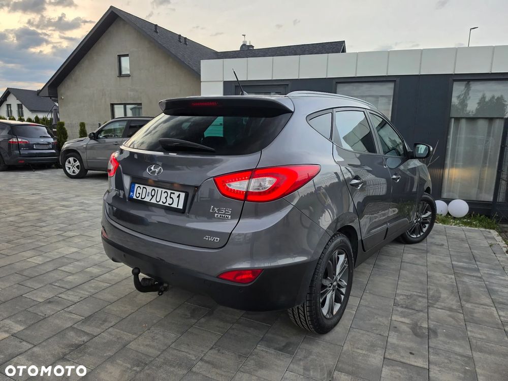 Hyundai ix35 2.0 CRDi Premium 4WD - 17