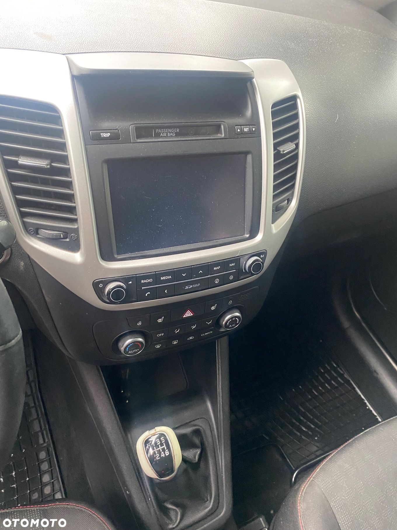 Kia Venga 1.6 CRDi L - 10