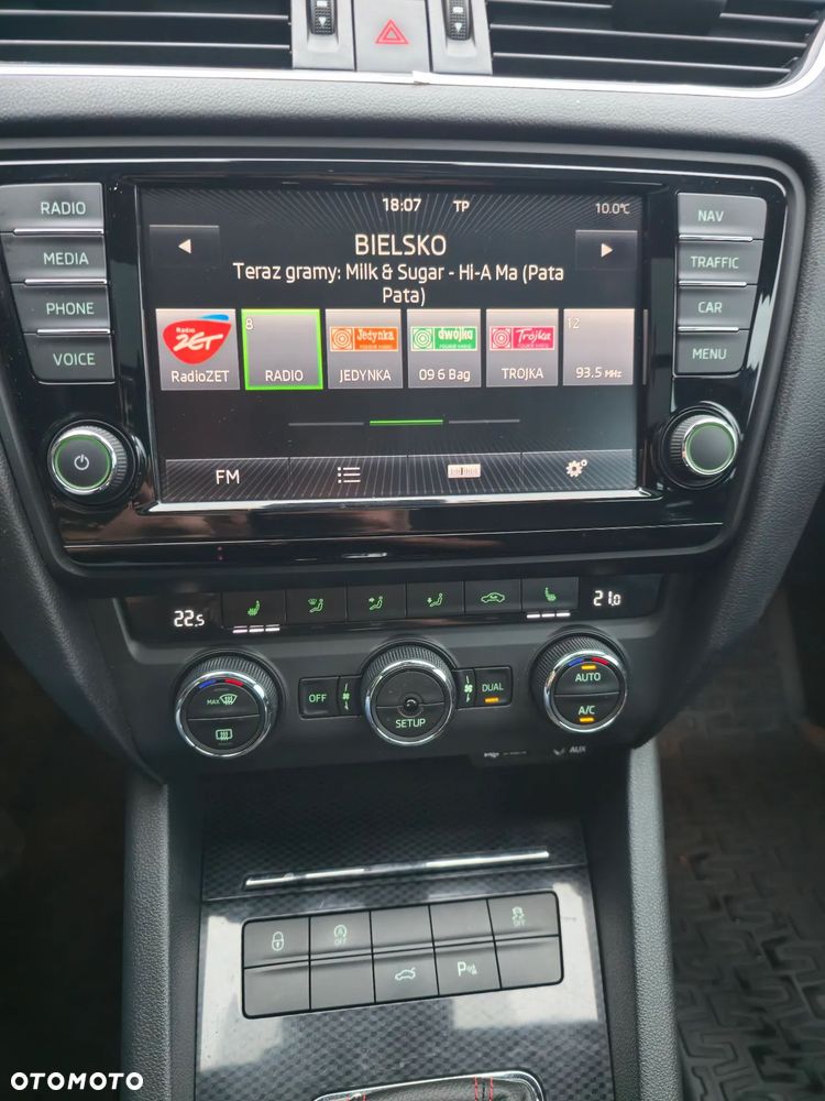 Skoda Octavia 2.0 TDI RS DSG - 12