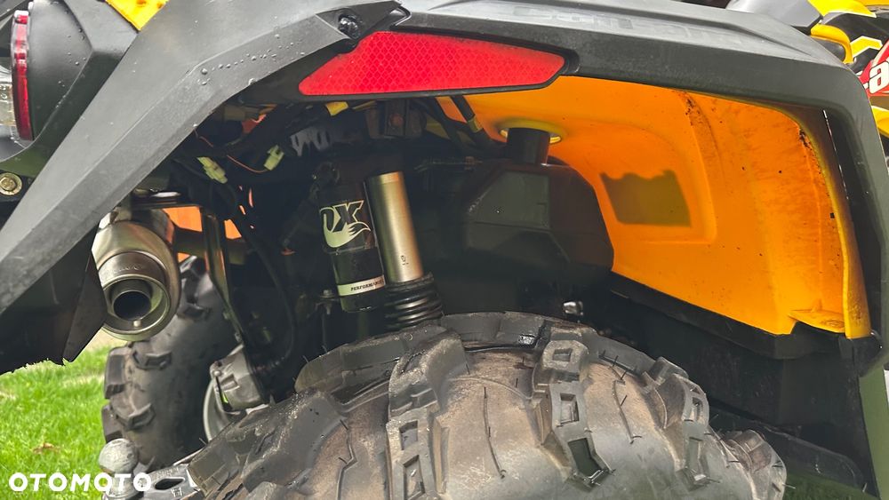 Can-Am Outlander - 22