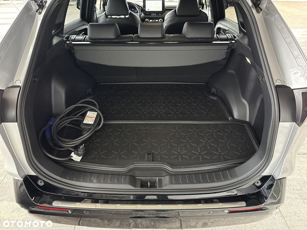 Toyota RAV4 - 13