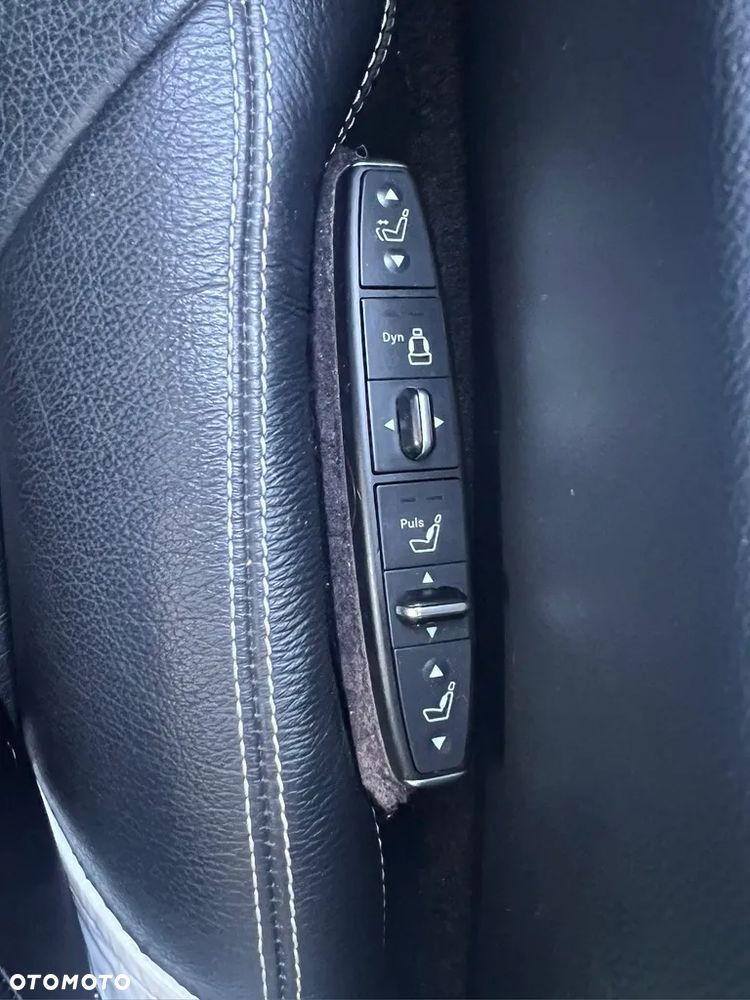 Mercedes-Benz CLS 350 CDI 4-Matic BlueEff - 15