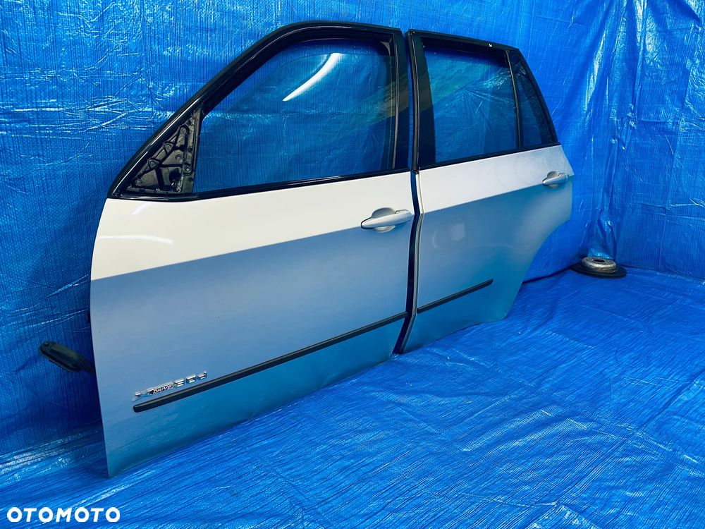 DRZWI LEWE LEWY PRZÓD PRZEDNIE TYŁ TYLNE KOMPLETNE BMW X5 E70 LIFT 11R ; SREBRNE LAKIER TITANSILBER 354/7 ORYGINAŁ - 4