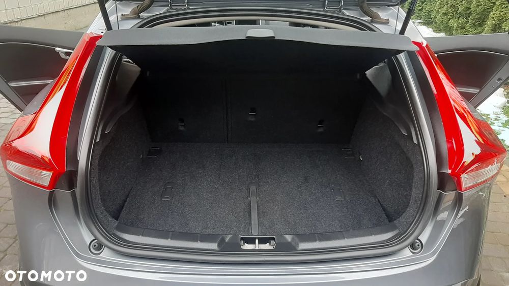 Volvo V40 Cross Country T3 - 35