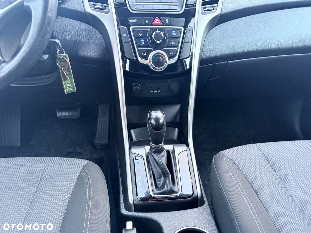 Hyundai i30 - 13