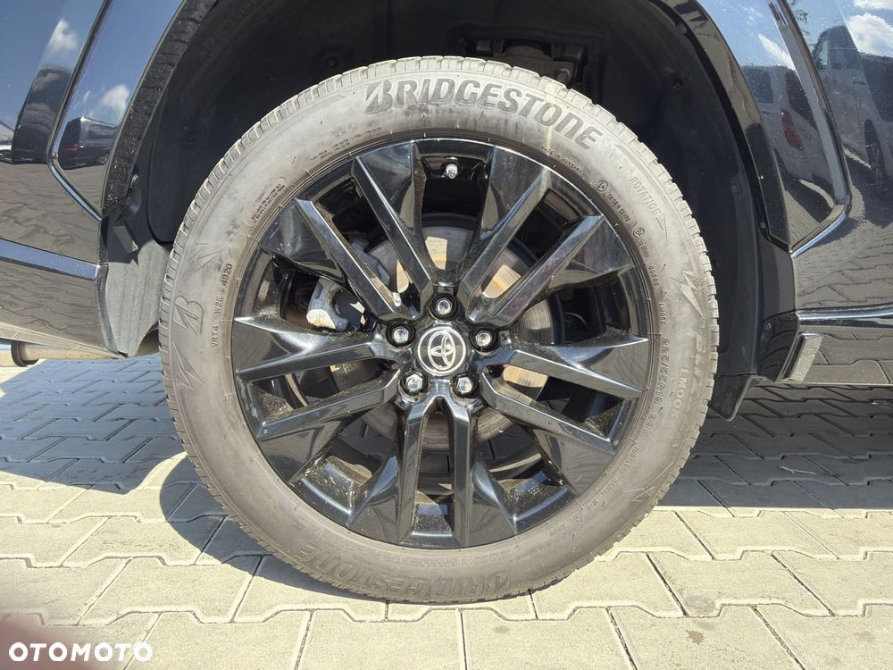 Toyota RAV4 - 24