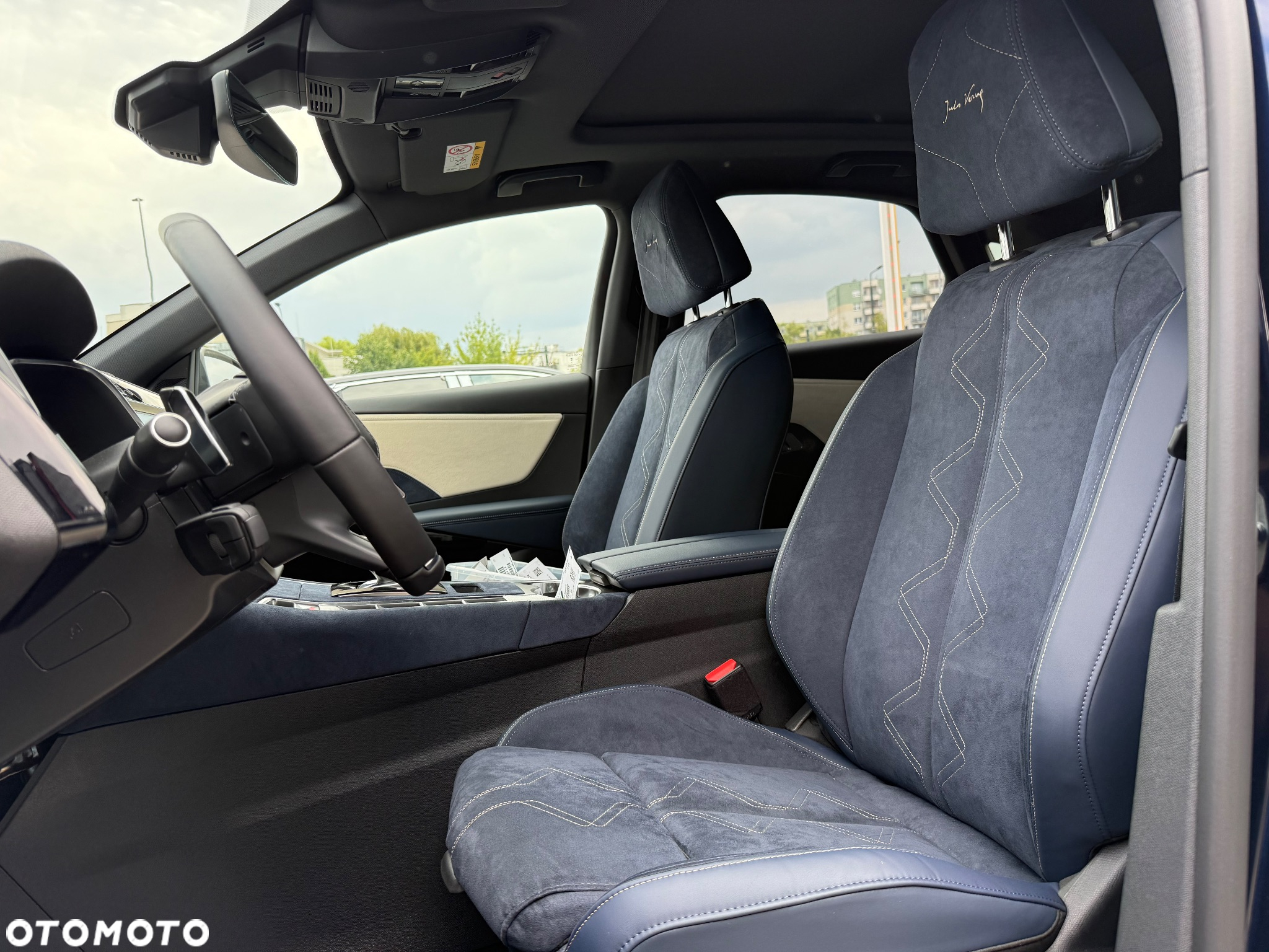 DS Automobiles DS 7 Crossback - 12