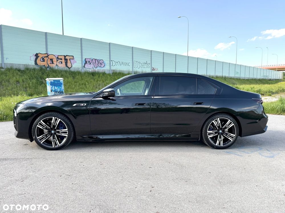 BMW Seria 7 M760e PHEV xDrive sport - 2