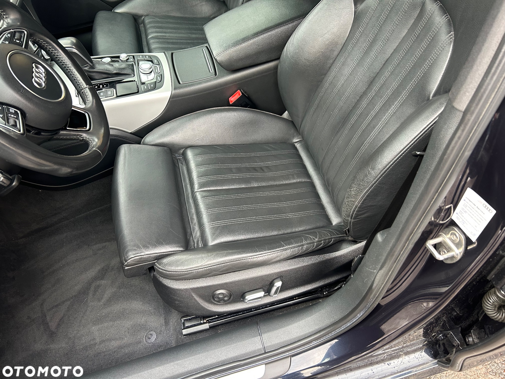 Audi A6 2.0 TDI ultra S tronic - 32