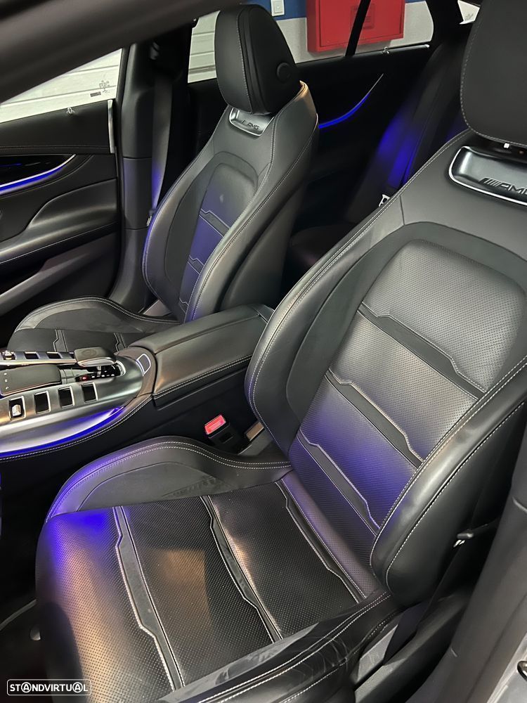 Mercedes-Benz AMG GT 43 4Matic+ Speedshift TCT 9G Sonderedition - 27