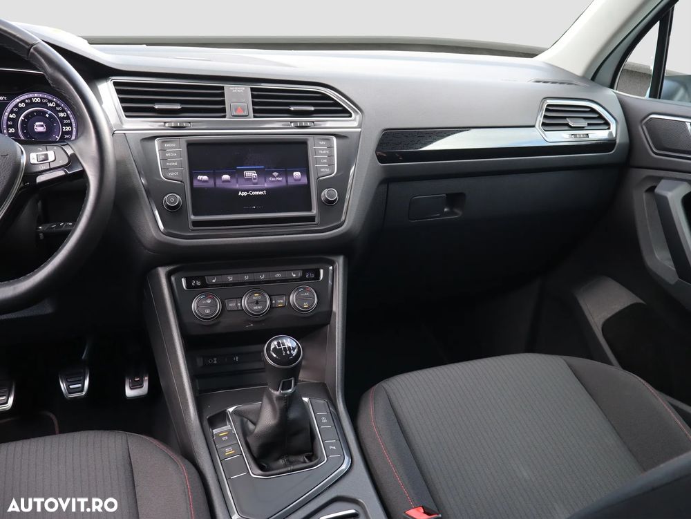Volkswagen Tiguan 2.0 TDI DPF Comfortline - 11