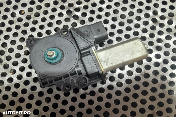 Motoras macara geam spate dreapta 3J3351B / 1060079 3J3351B / 1060079 - 3