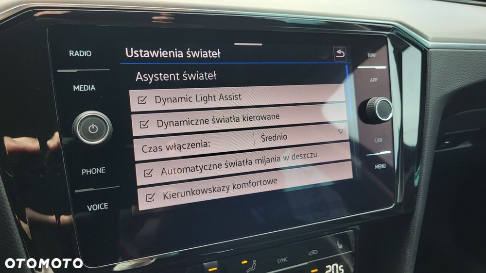 Volkswagen Passat - 40