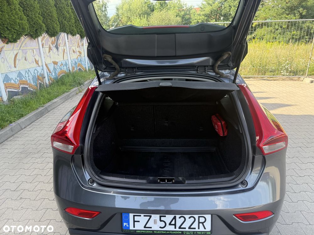 Volvo V40 - 5