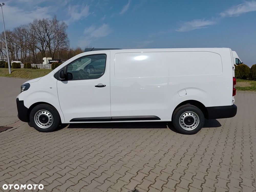 Opel Vivaro Vivaro Furgon XL Diesel 2.2 150 KM Manual - 2
