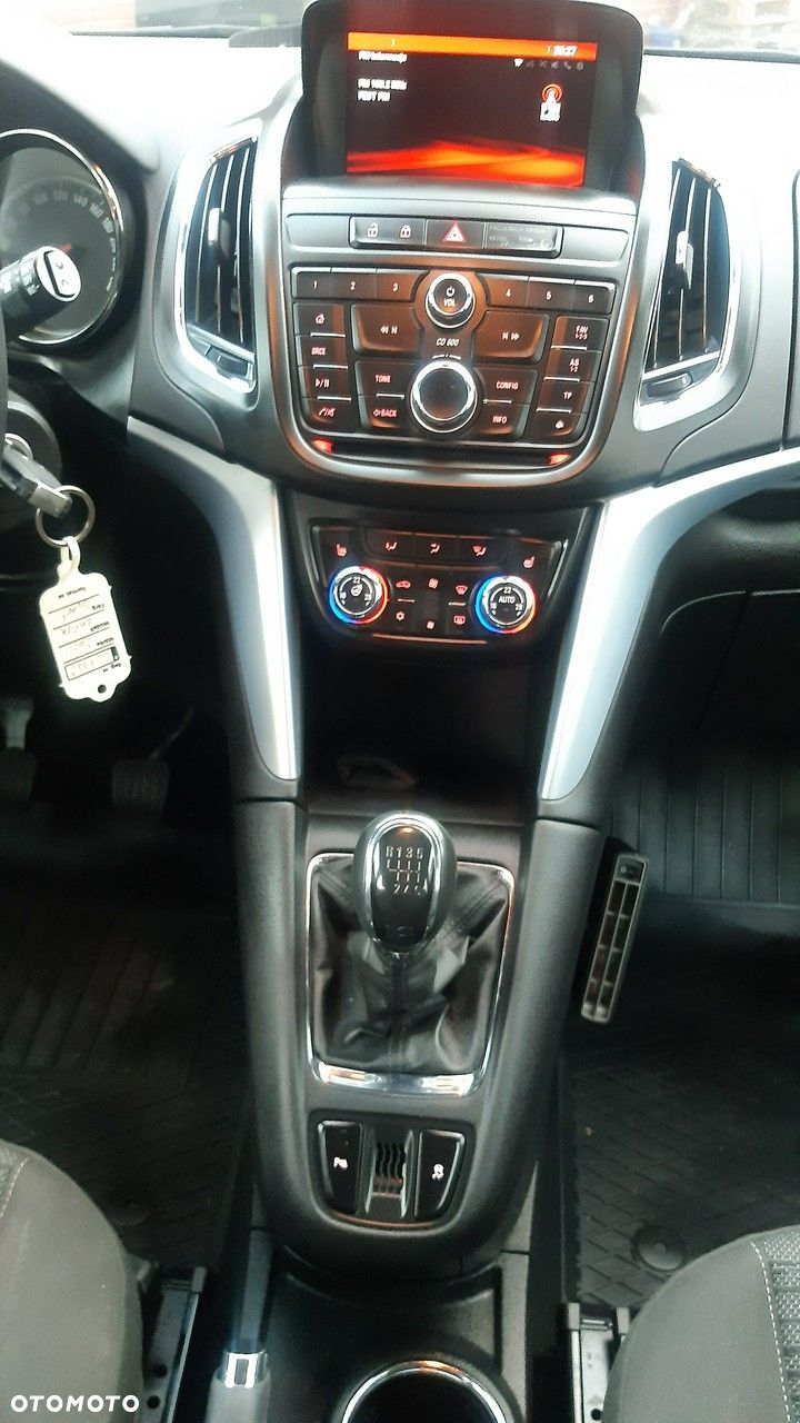 Opel Zafira Tourer 1.4 Turbo Style - 14