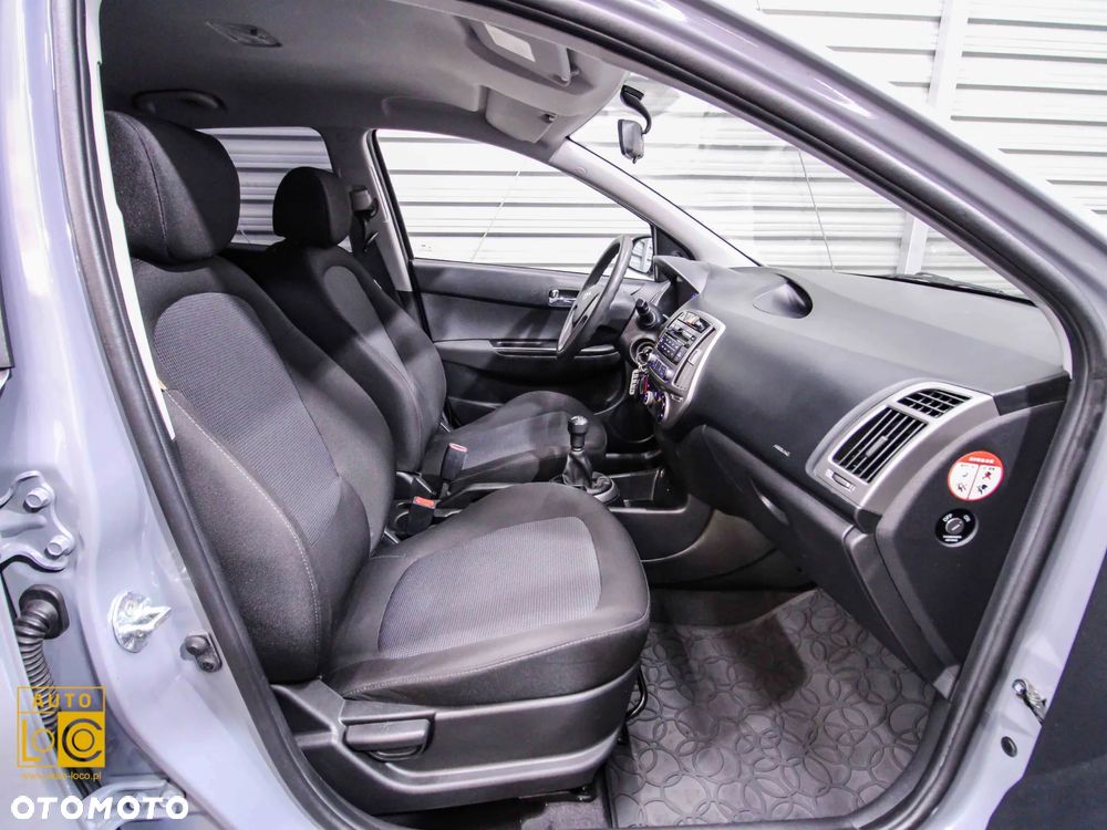 Hyundai i20 1.25 Classic + - 9