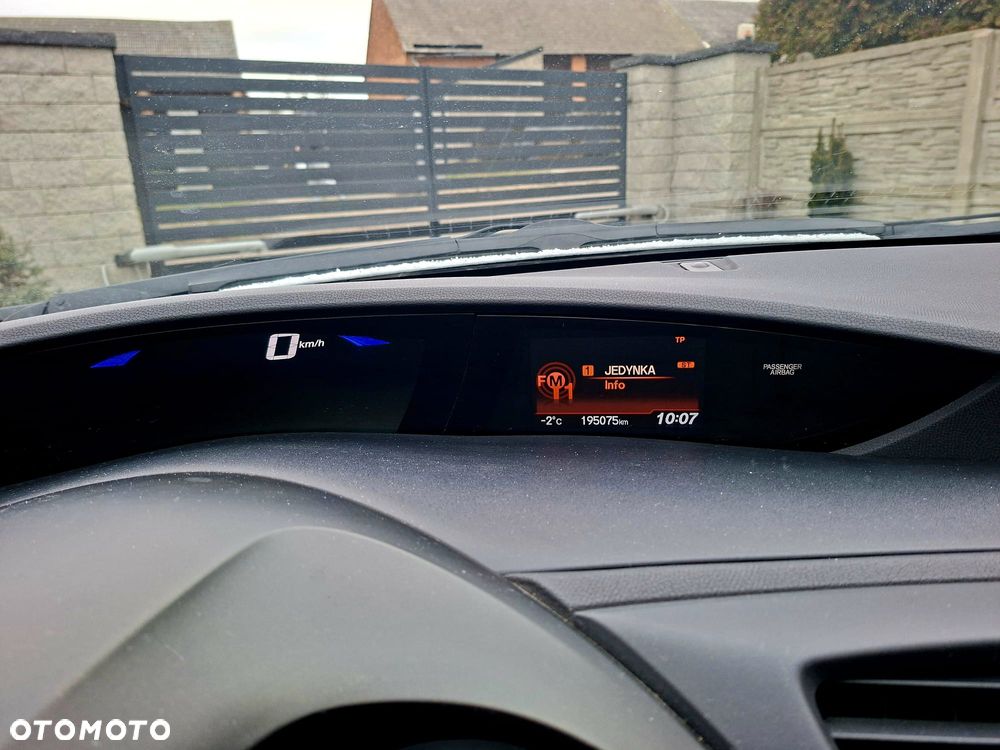 Honda Civic 1.8 Executive - 21