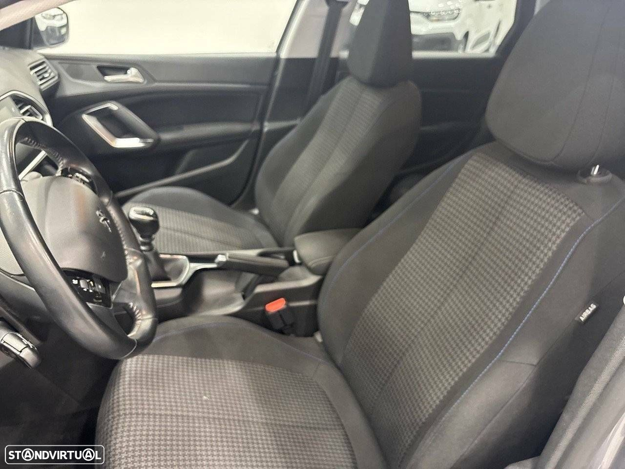 Peugeot 308 1.5 BlueHDi Style - 9