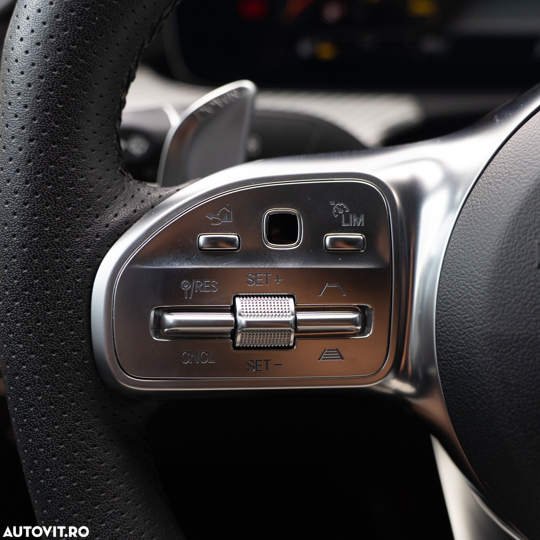 Mercedes-Benz CLS AMG 53 4Matic AMG Speedshift 9G-TRONIC - 25