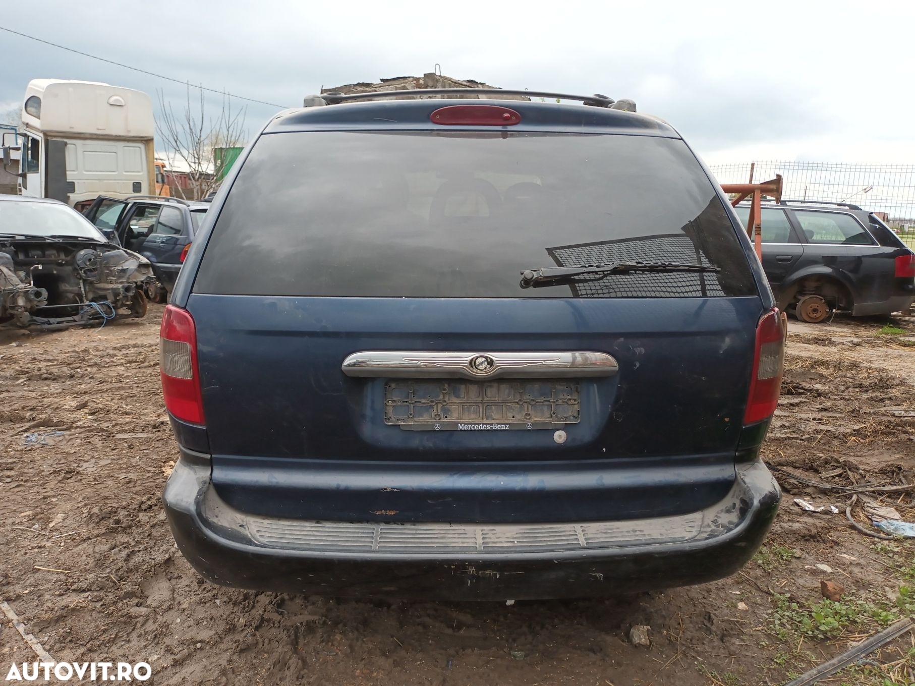 Dezmembrari  Chrysler VOYAGER Mk 3 (RG, RS)  1999  > 2008 2.5 CRD Mot - 5