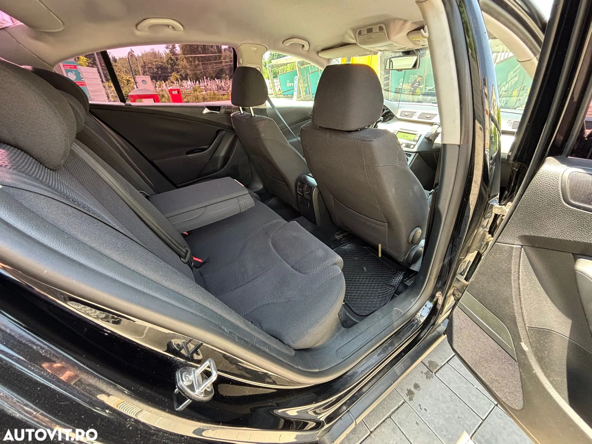 Volkswagen Passat Variant 2.0 Blue TDI SCR Highline - 12