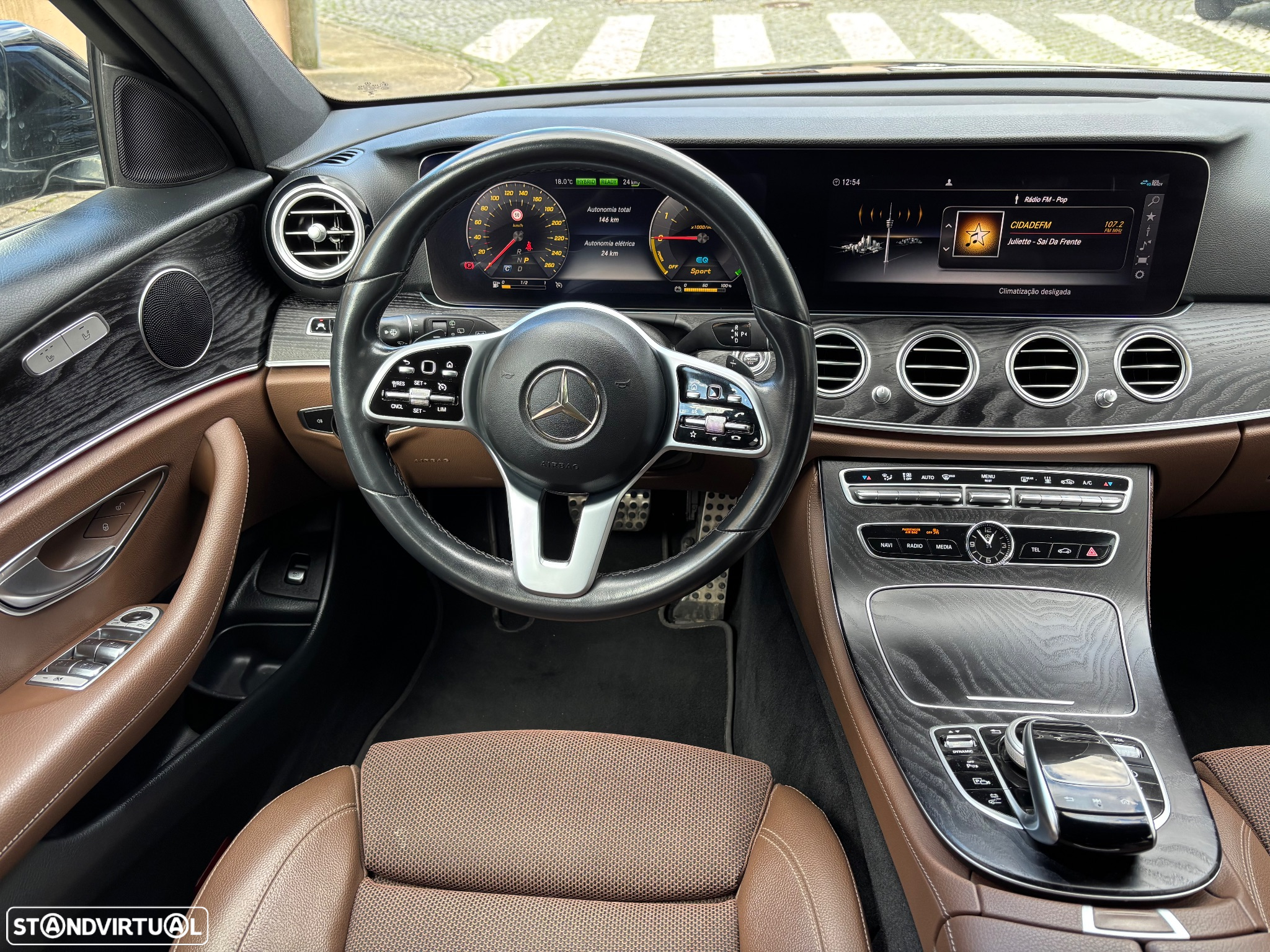Mercedes-Benz E 300 de Avantgarde 4Matic - 17