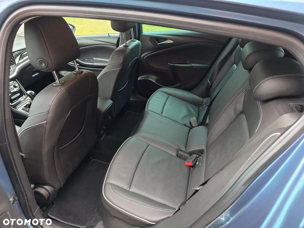 Opel Astra 1.6 D Start/Stop Innovation - 13