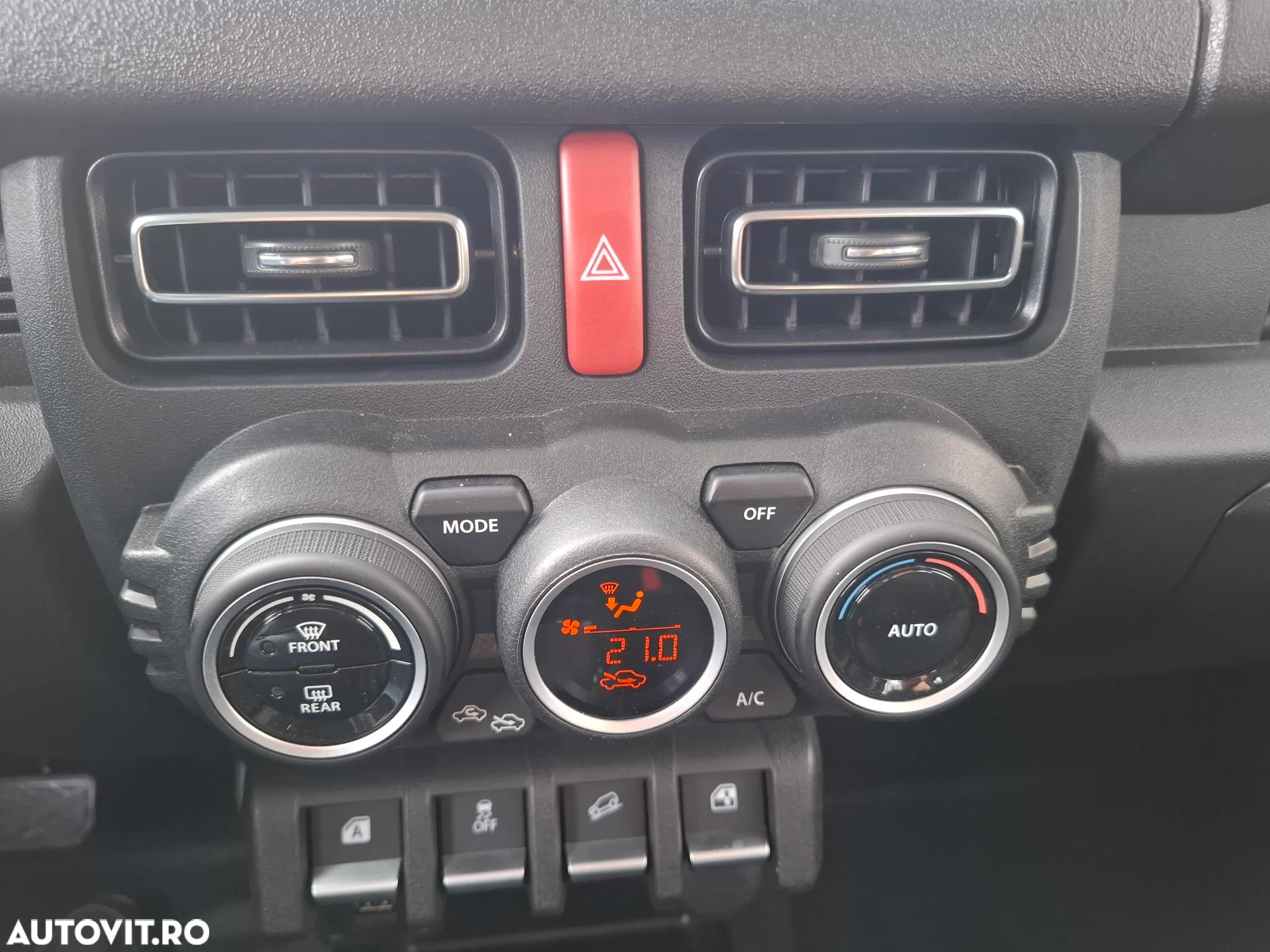 Suzuki Jimny 1.5 ALLGRIP GLX AT - 24