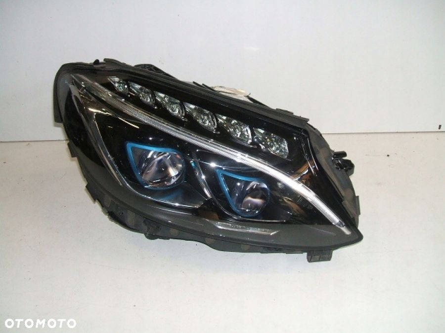 MERCEDES W205 FULL LED LAMPA PRAWA MULTIBEAM A2059063804 - 1