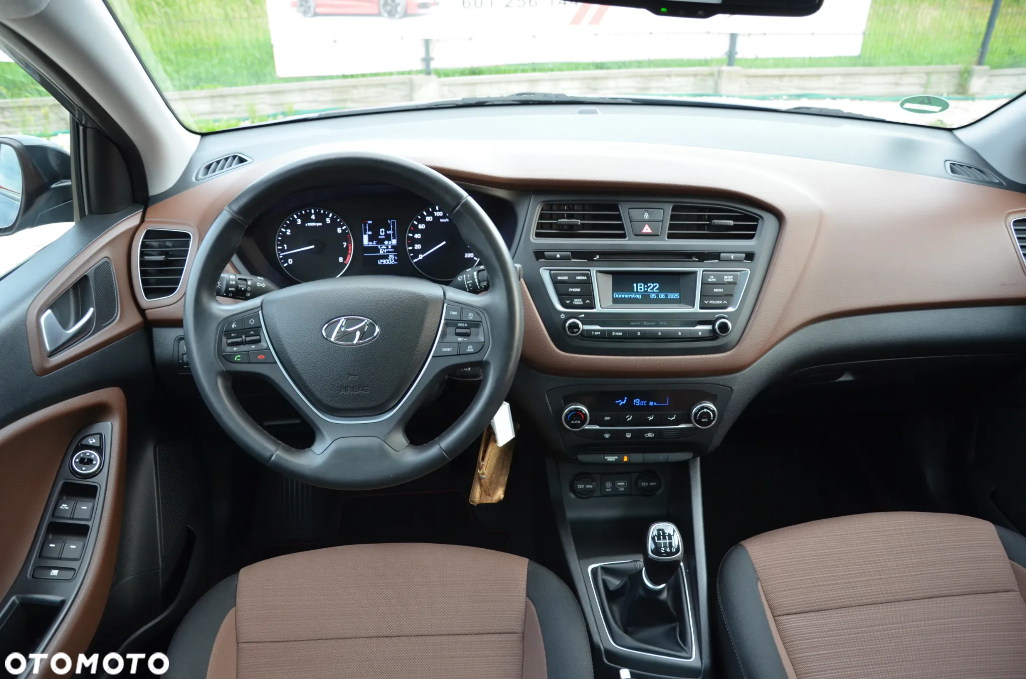 Hyundai i20 1.4 Premium - 30