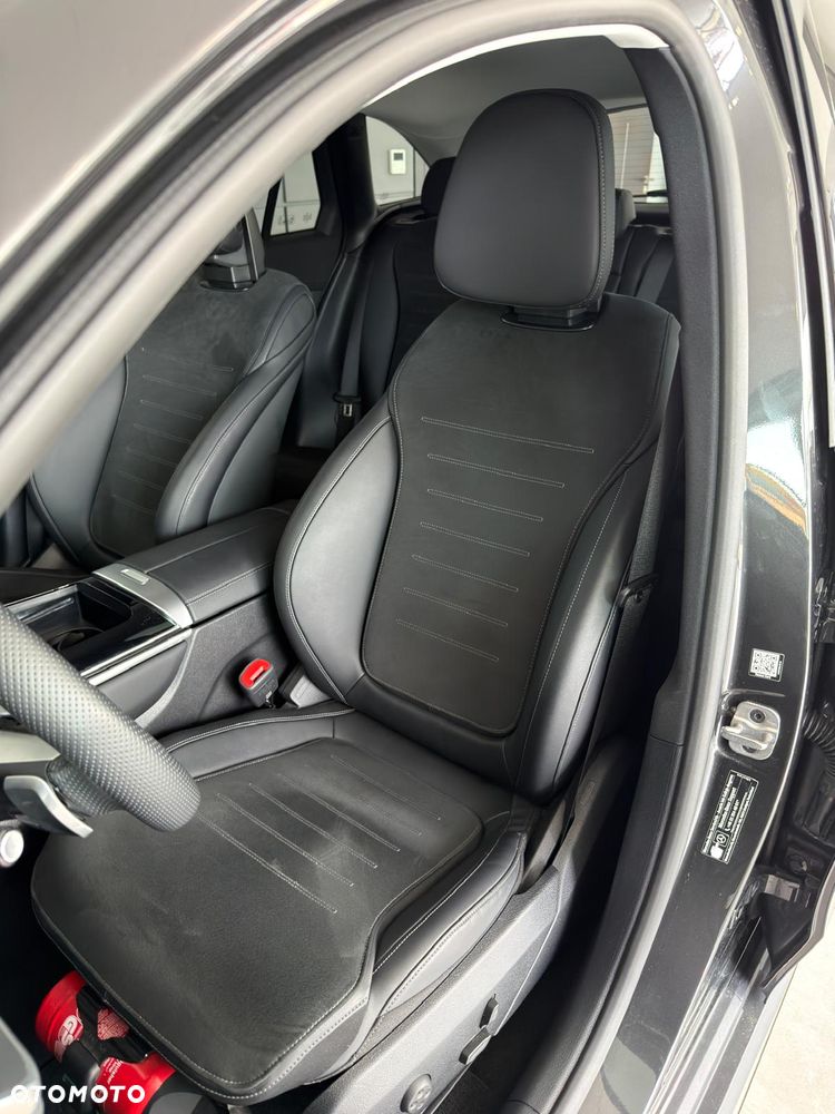 Mercedes-Benz GLC - 9