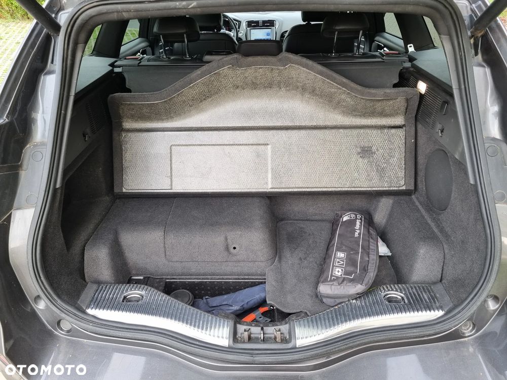Ford Mondeo 2.0 Hybrid Executive Plus - 12