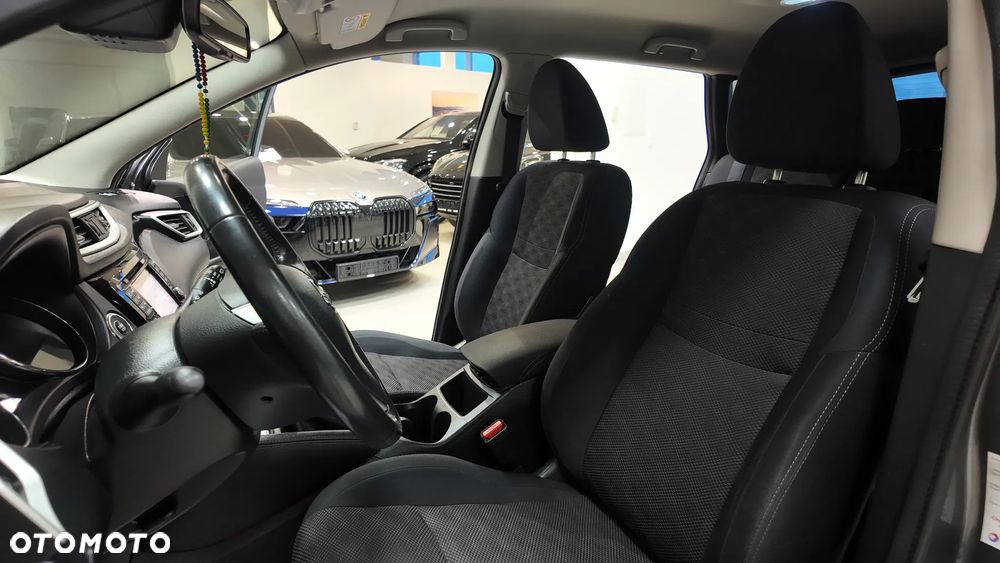 Nissan Qashqai 1.6 dCi Tekna - 29