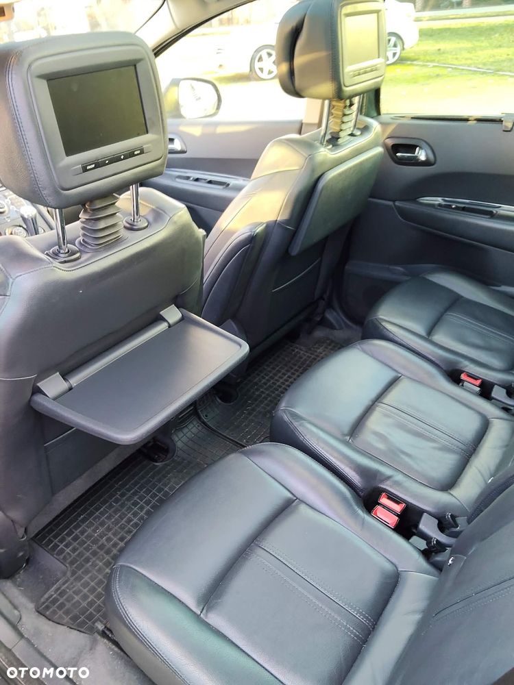 Peugeot 5008 HDI FAP 165 Automatik Premium - 4