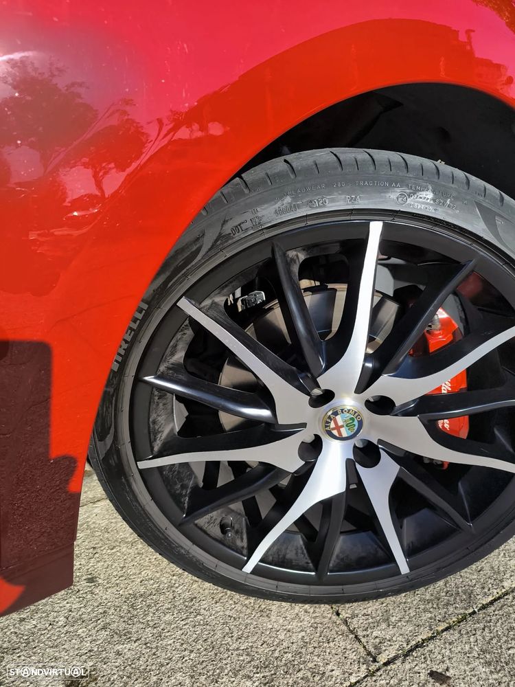 Alfa Romeo MiTo - 30