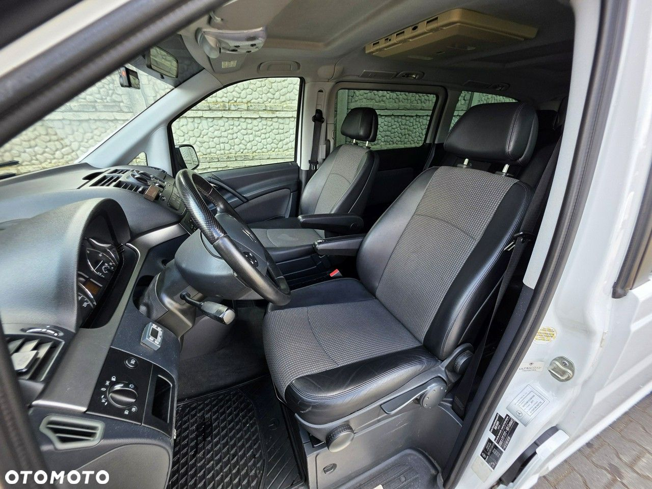 Mercedes-Benz Viano - 10