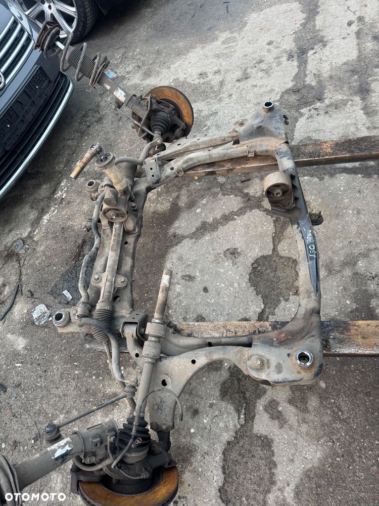 Hyundai i30 przód sanki tarcza zacisk wózek trawers wachacz mcpherson kopyto zwrotnica stabilizator sprężynka czujnik abs amortyzator maglownica przegub półoś - 2