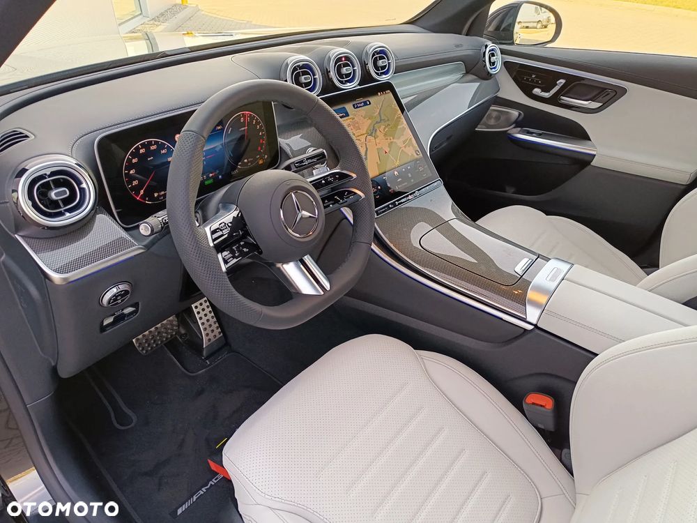 Mercedes-Benz GLC - 4