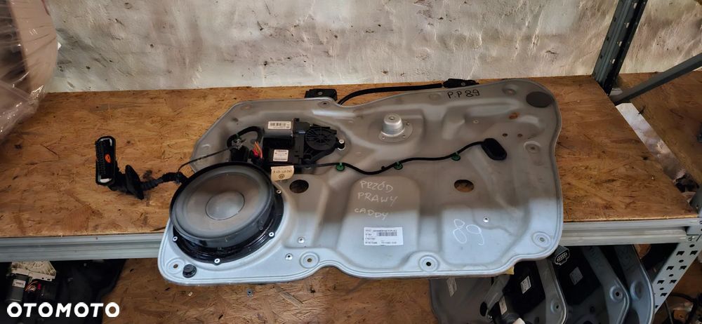 VW Caddy 2K III 2003- Plansza drzwi przednia prawa Podnośnik szyby przód prawy Silniczek podnośnika Głośnik drzwi Moduł Sterownik 1T0959702D 1K0959792J EUROPA - 1