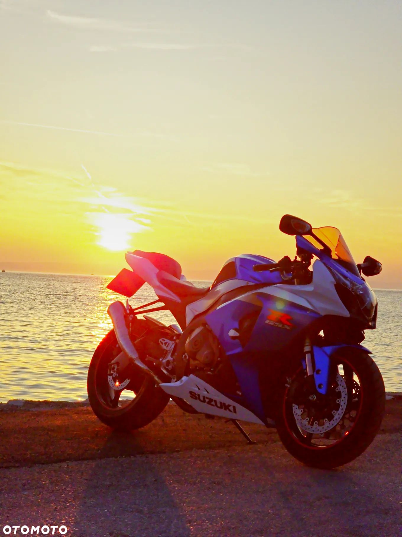 Suzuki GSX-R - 1