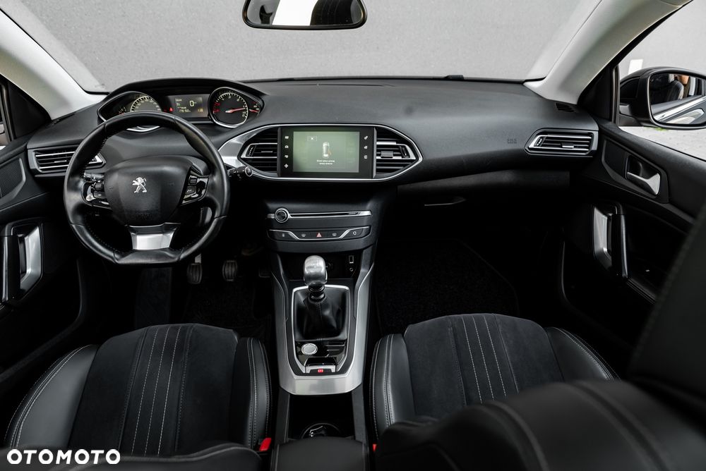 Peugeot 308 HDi FAP 150 Allure - 26