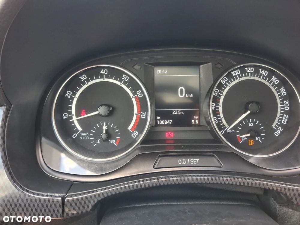 Skoda Fabia 1.2 TSI Monte Carlo - 21