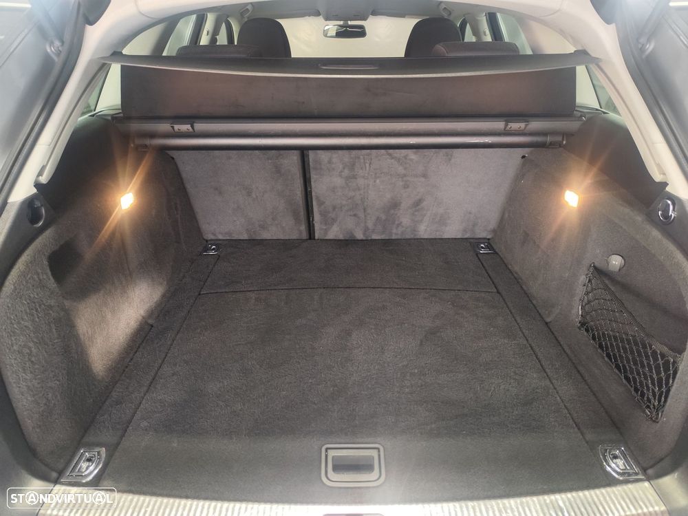 Audi A4 Avant 2.0 TDI multitronic Advance - 30