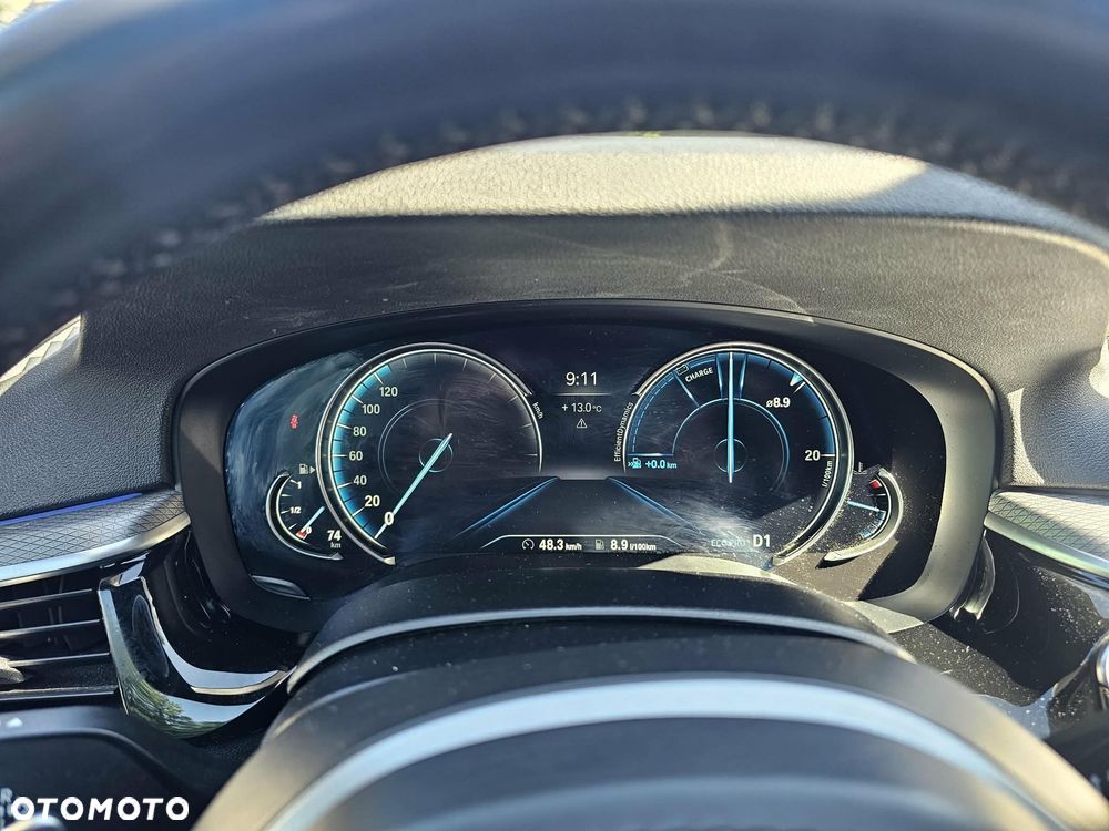 BMW Seria 5 540i xDrive M Sport sport - 22