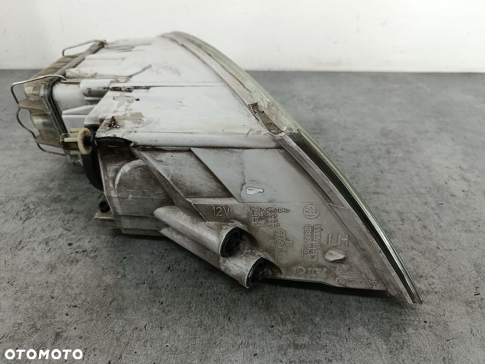 LAMPA PRZÓD LEWA XENON SKODA OCTAVIA II 2004-2012 - 7