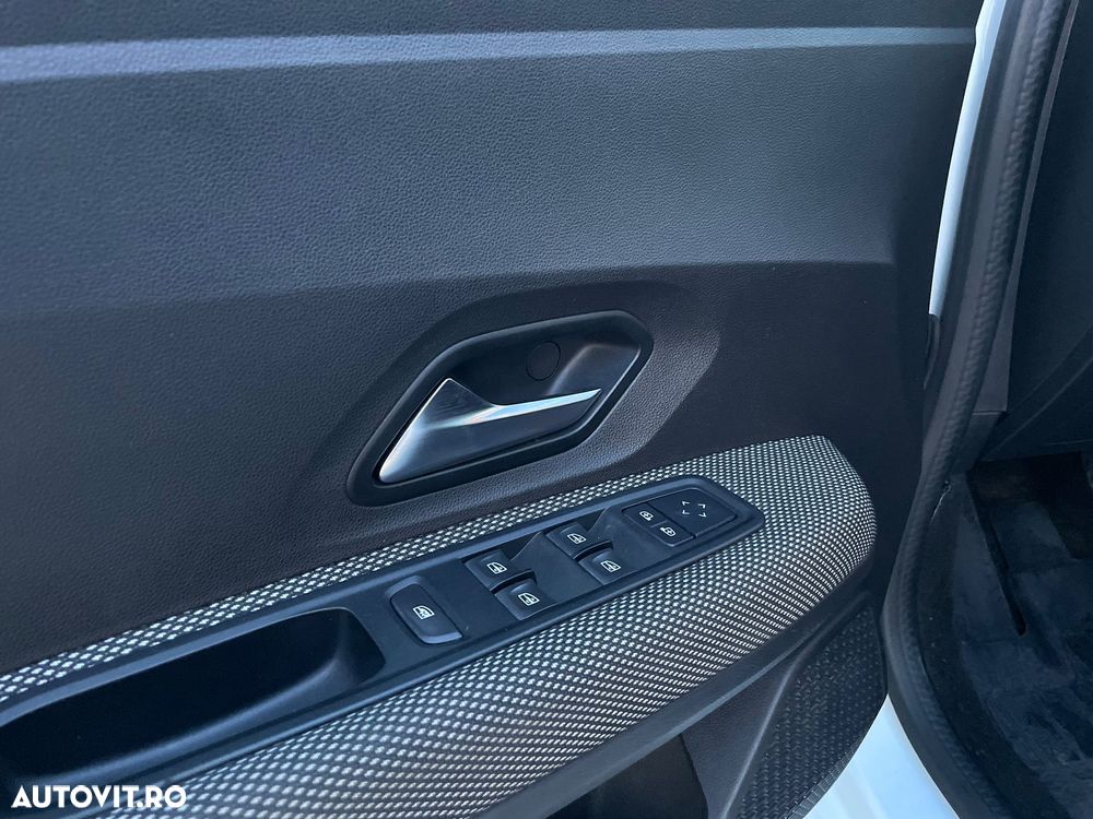 Dacia Logan TCe 90 MT6 Comfort - 23