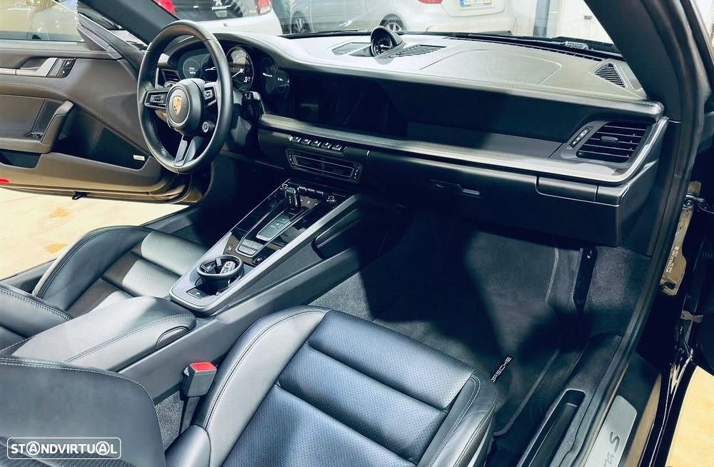 Porsche 911 Série F - 5